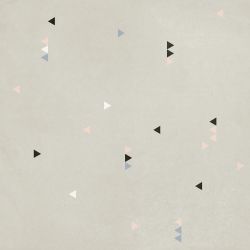 4100519 Triangles 15x15