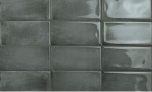 512068 BE IN GREEN SEA 10X20