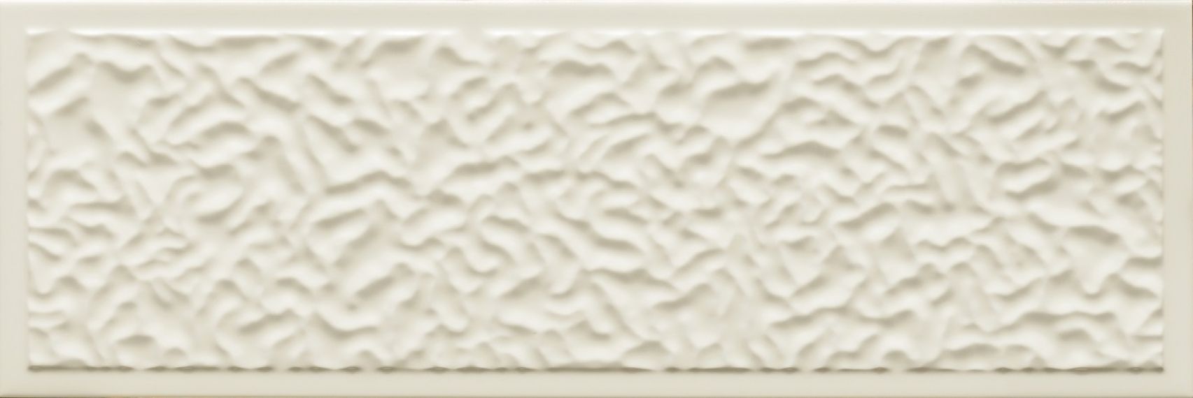 68660 GOLD BIANCO ACQUA 25x75