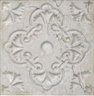 Aged White Ornato Mix 20х20