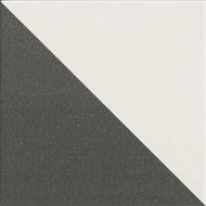 Fired Middle Black Mate 20x20