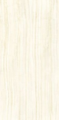 Onici Ivory Luc shiny 150x300
