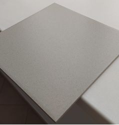 КDK01A02M Контакт соль/перец светло-серый 30х30x7