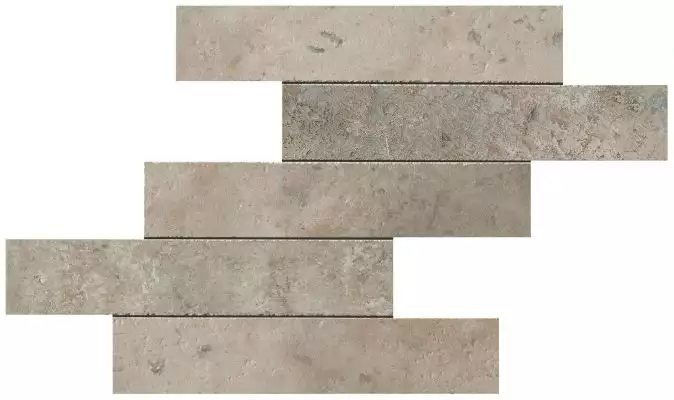 A0UG Aix Cendre Brick Tumbled 37x37