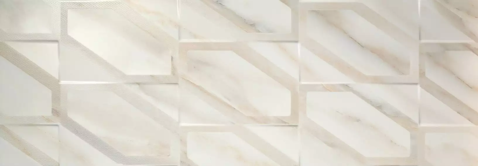 Calacatta Hexa Matt 31.6x90