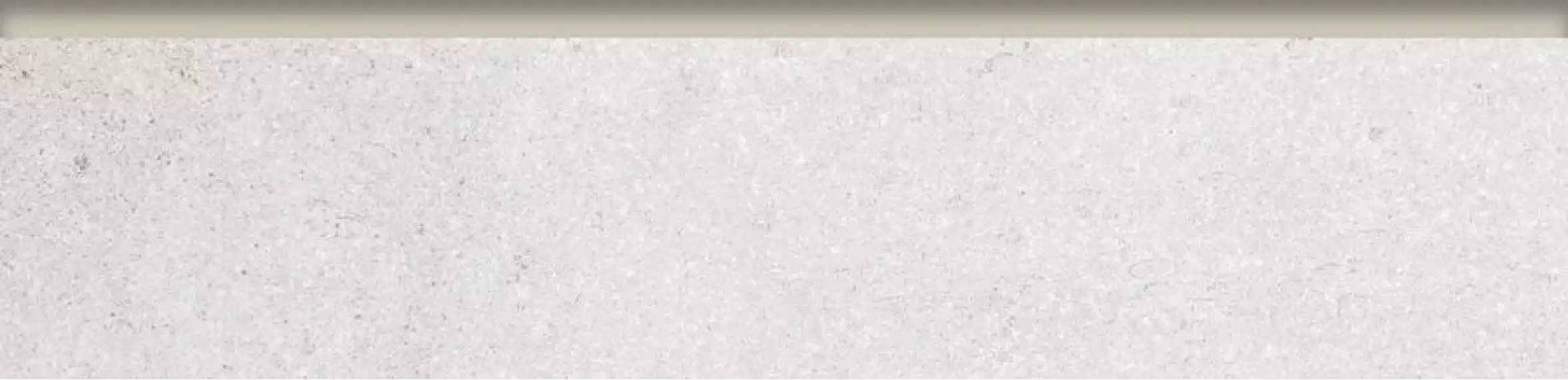 DSAJ8695 FORM skirting light grey 30x7.2