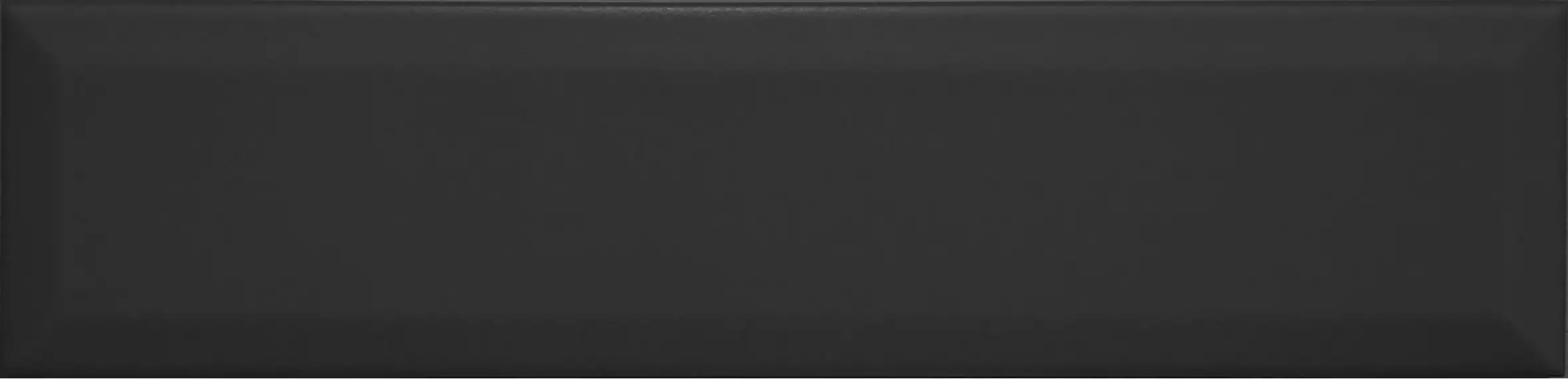 Marsella Noir Mat 7,5x30