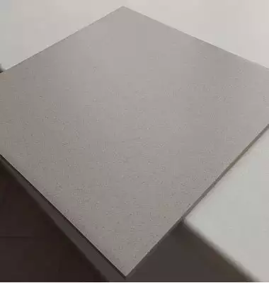 КDK01A02M Контакт соль/перец светло-серый 30х30x7